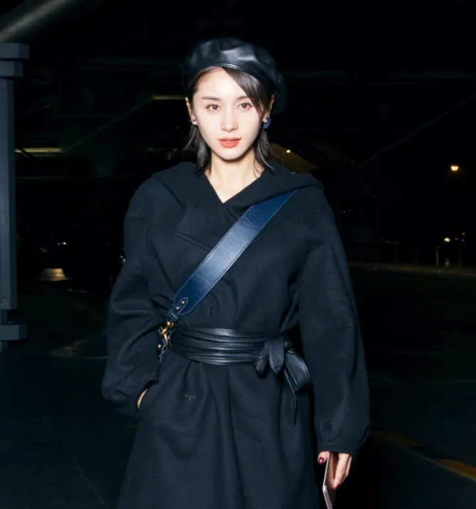 今年秋冬最chic！原來短發(fā)和帽子這么配??！